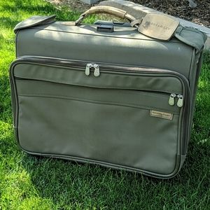 Briggs & Riley Rolling Garment Bag